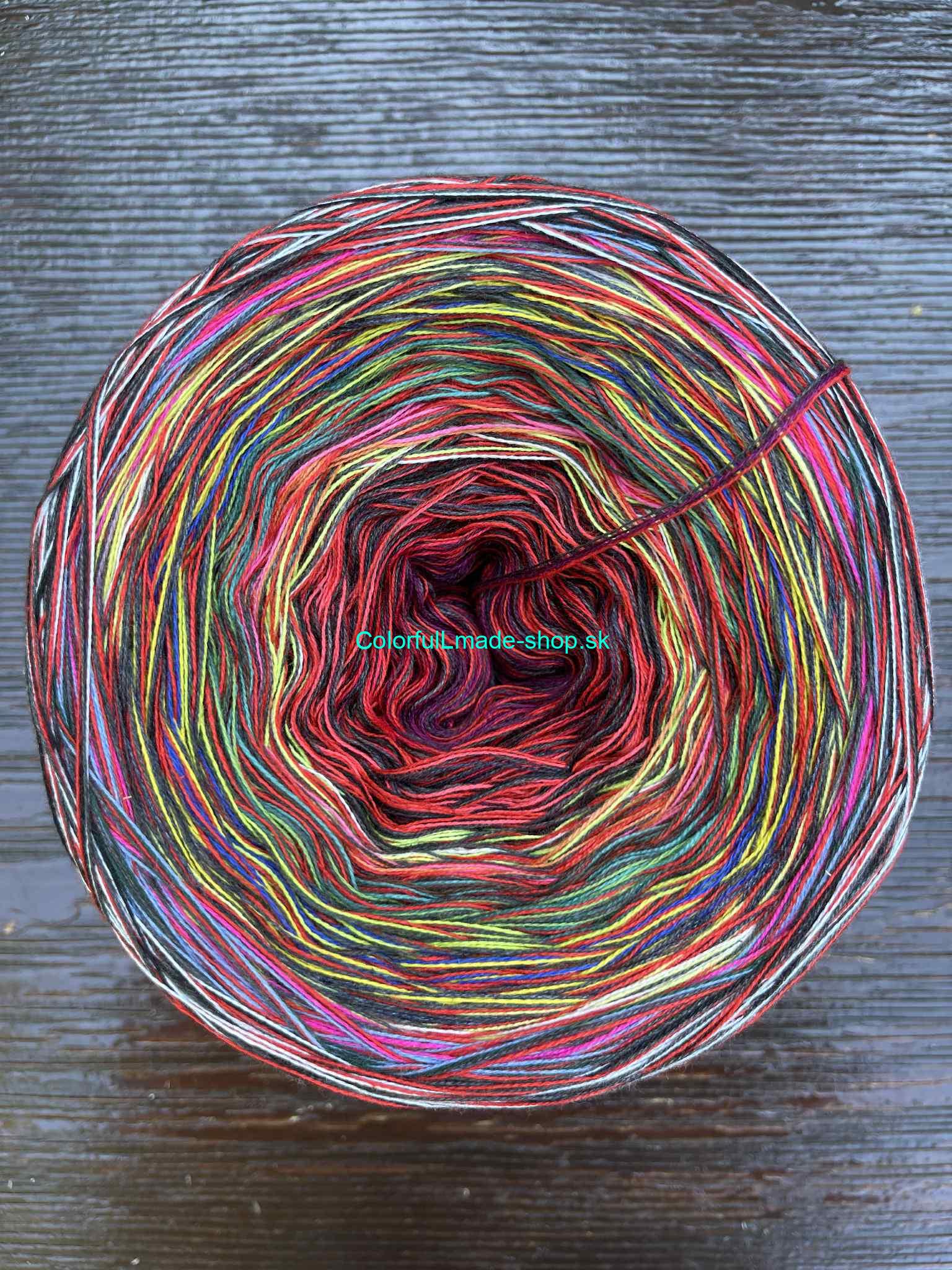 Crazy Colors 334 Magic Ball 4nitka/1500m