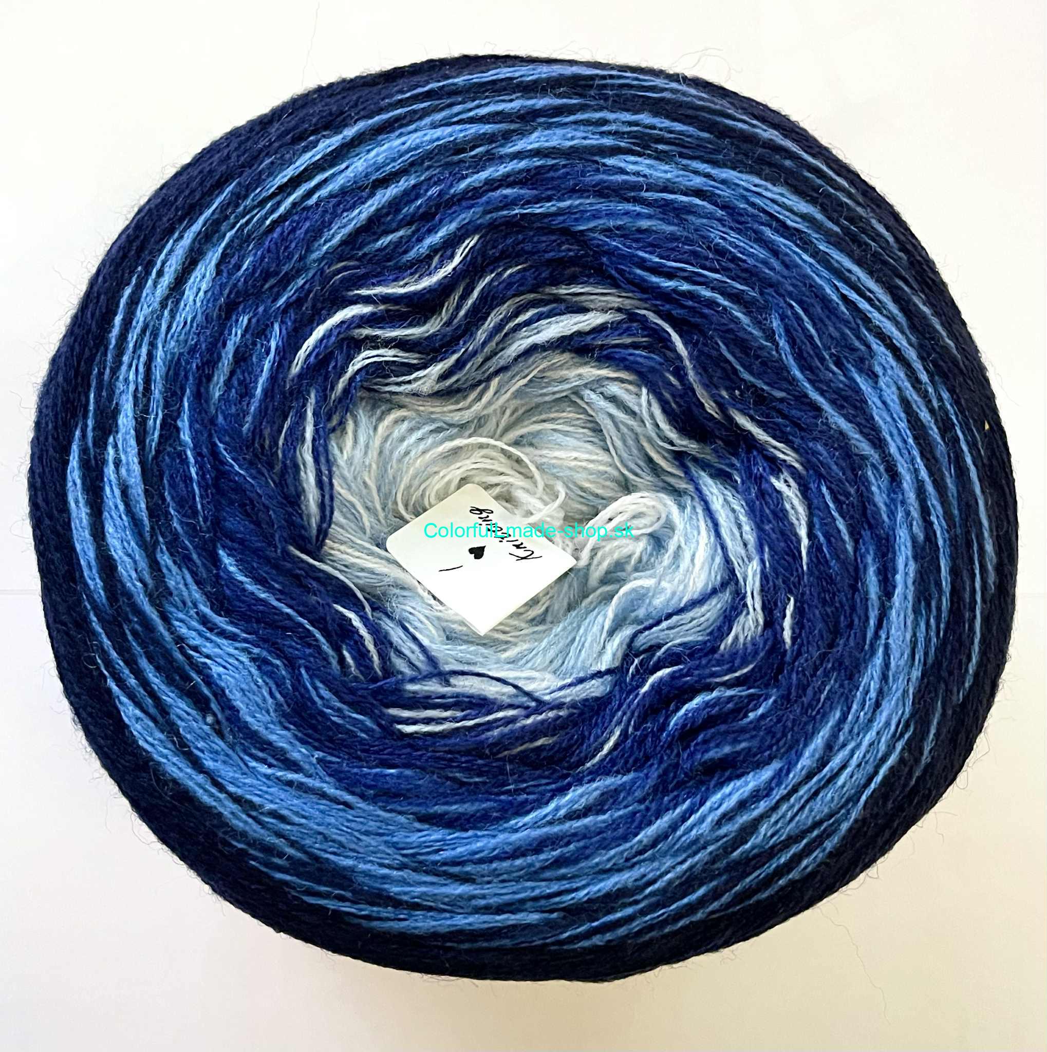 Woolly Cake - 03